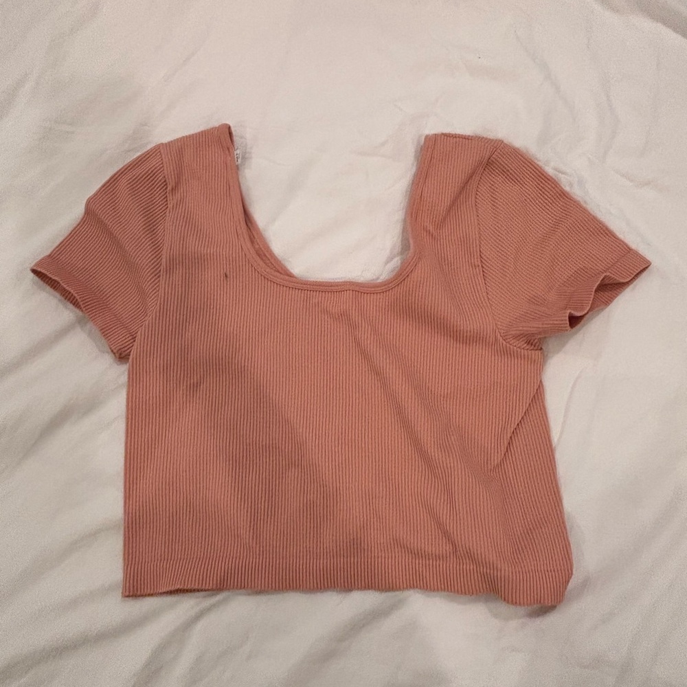 Aeropostale Dusty Pink Ribbed Crop Top